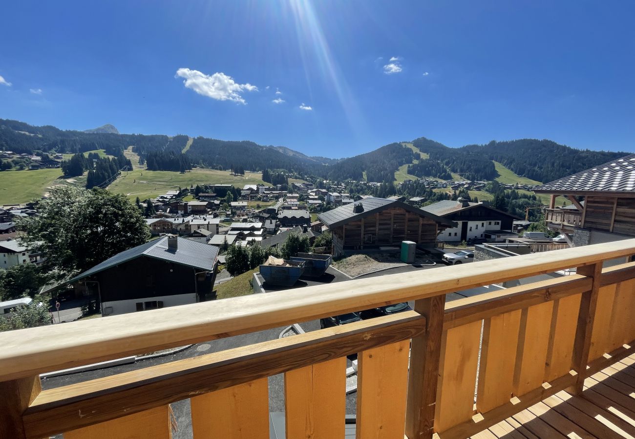 Appartement à Les Gets - Duplex avec jacuzzi, vue dégagée et proche centre